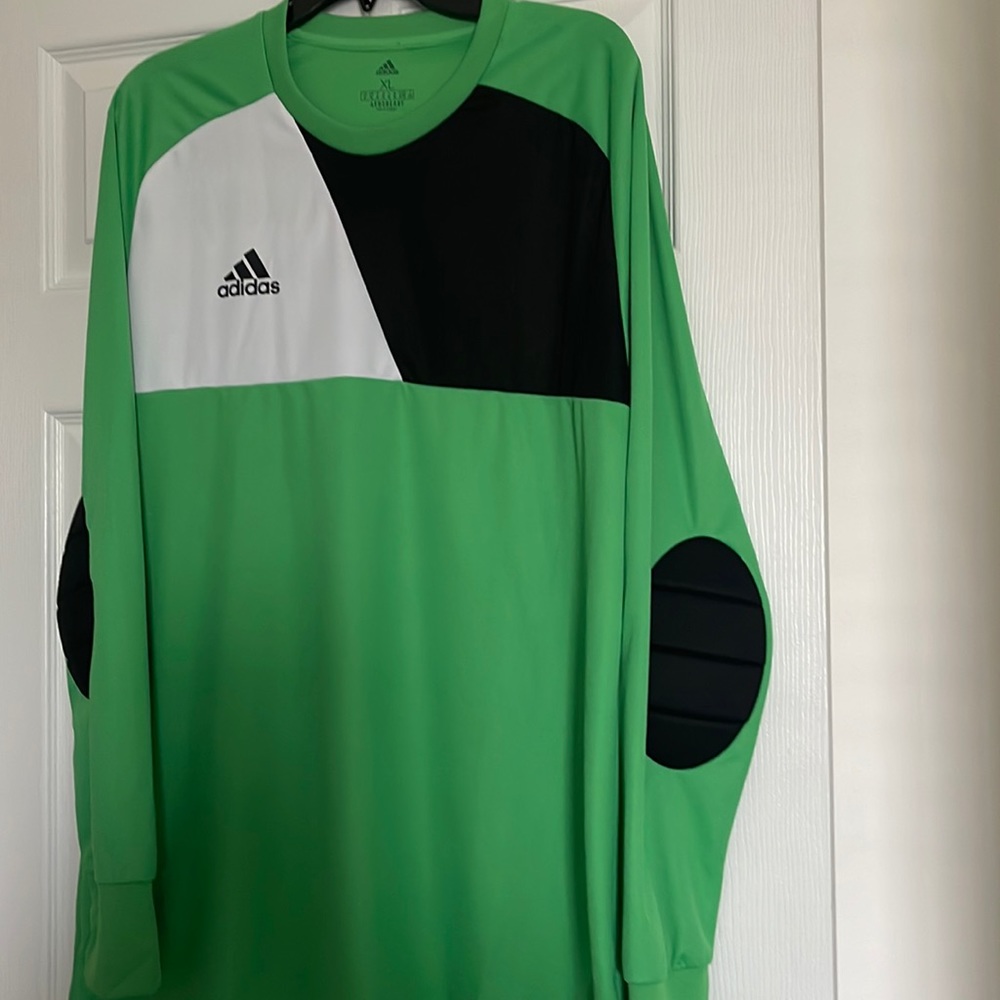 Addidas drift shirt